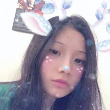 Avery Mackenzie (@xoUnicornSkulls)