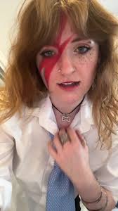 My Boyfriend As David Bowie