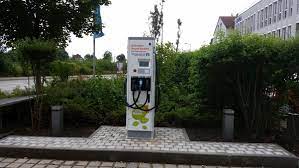 Mit monatlich 5 euro sind sie dabei, davon werden 4 euro für sie gespart und mit nur 1 euro nehmen sie an den verlosungen teil. Elektroauto Ladestation In Freising Munchner Strasse E Stations De
