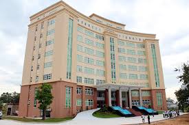 Trường khoa học xã hội và nhân văn được các bạn sinh viên đánh giá rất cao (nguồn: PhÆ°Æ¡ng An Tuyá»ƒn Sinh Ä'áº¡i Há»c Khoa Há»c Xa Há»™i Va Nhan VÄƒn NÄƒm 2019