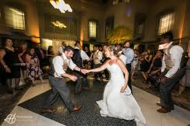 Finding the perfect wedding venue is the first step. Debbie Jessus Wedding At Harold Washington Library In Chicago