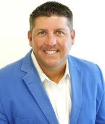 Matt Faul's Instagram, Twitter & Facebook