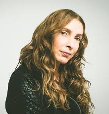 Adriana Falcao Pensador