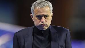 Results, fixtures, interviews, information, tickets and more. Jose Mourinho Sortiert Bei Der As Roma Acht Spieler Aus
