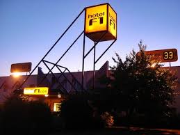 Inserite le vostre date per vedere i prezzi. La Bretana Francesa En Coche Donde Dormir Meridiano 180