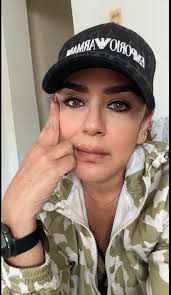 “Mía es la venganza dice Dios” (Romanos 12:19) Así que deja que sea El  quien te haga justicia bebé ❤️. Nada se queda sin pagar en esta tierra 😉  #todosepaga #nohagasnada #perdonar #olvidar #liberate