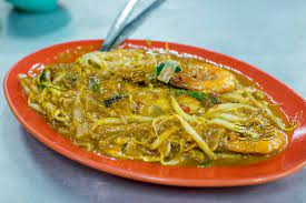 Penang 'char kuey teow' is a delicious and popular noodle dish with a smoky flavour and is considered a national favourite of malaysians and singaporeans alike. Sany Lis Char Koay Teow Bayan Baru Bayan Lepas Penang Crisp Of Life