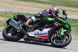 I picked up a used bike over the winter and have no idea if or when it was. 2021 Kawasaki Ninja Zx 10r Review 17 Facts From The Truck Autobala