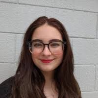 Elizabeth Winans's Instagram, Twitter & Facebook