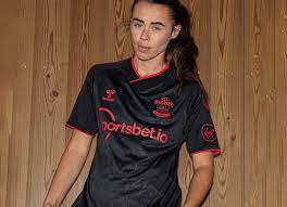 — southampton fc (@southamptonfc) may 27, 2021 the shirt also boasts a world's first in featuring augmented. Southampton 2021 22 Hummel Third Kit 21 22 Kits Football Shirt Blog