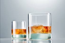 Crystal classics specializes in wine glasses and barware, tailored by famous makers like riedel, schott zwiesel, waterford, baccarat, and cashs to each of the varietals you enjoy the most. Whisky Scotch Glasses A Complete Guide Man Of Many