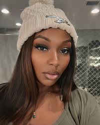 Jazmine Price's Instagram, Twitter & Facebook