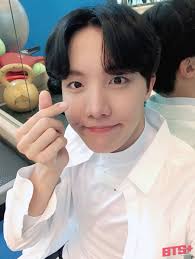 So cute #bts #v #jin #jimin #jungkook #rm #suga #jhope #army. Vhope Union On Twitter Behind Cut Run Bts Ep 132 Tae Selca Hope Selca Bts Btsarmy Btsjhope Btsv V Jhope Hoseok Taehyung Hobi Taetae Runbtsep132 Runbts Https T Co N6nvlfdt5t