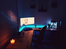 Baron Von Battlestation In A Competition W Wrigley Battlestation Reddit Help Us Decide Who S Is Better Battlestations