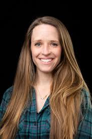 Kendra Carson's Instagram, Twitter & Facebook