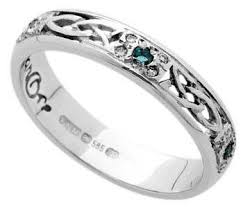 Ws6w2ed Celtic Wedding Ring With Emeralds And Diamonds Celtic Wedding Ring Sets Celtic Wedding Rings Celtic Engagement