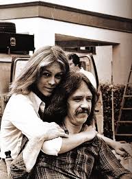 Look #1 a modest forest green. Jamie Lee Curtis And John Carpenter Shotonwhat Behind The Scenes