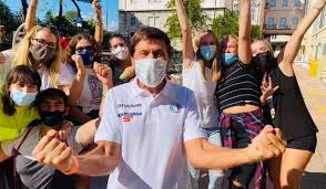 La partita del cuore, storico appuntamento con la nazionale cantanti, quest'anno si presenta infatti con una 29esima edizione ricca chi vincerà la partita del cuore? La Partita Del Cuore 2020 Tutti In Campo Per La Solidarieta Itverona
