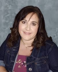 Christy Mcelroy's Instagram, Twitter & Facebook