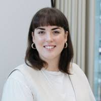 Emily Verrill's Instagram, Twitter & Facebook