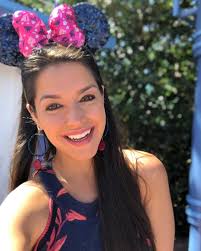 Thais Fersoza E Michel Telo Vao A Disney Com Toda Familia Comportamento Pleno News
