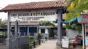 Sekapur sirih sman 3 serang sma negeri 3 serang d/h sma negeri 1 taktakan merupakan kelas jauh (filial) sma n 1 cipocok jaya (sman 2 serang) yang pada tahun ajaran 2001/2002 menerima siswa baru sebanyak 3 kelas. Pelaksanaan Unkb Di Sman 8 Kota Bogor Tanpa Disiapkan Genset Dan Berlangsung Aman Warta Kota