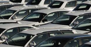 Untuk bepergian aku lebih memilih naik kereta bisnis karena dekat dengan rumah, kalau naik pesawat malas karena lama dalam perjalanan ke rumah. Covid 19 Jualan Kereta Di Eropah Jatuh 55 Peratus