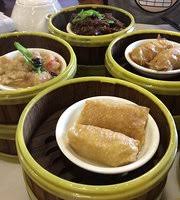 Who has ever said no to dim sum? Golden Bun Picture Of Jin Xuan Hong Kong Petaling Jaya Tripadvisor