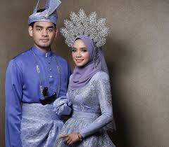 Ym tengku sharifuddin ibrahim ismail iskandar abdul aziz shah. 10 Perkahwinan Glamour Selebriti Sepanjang Tahun 2017 Lobak Merah