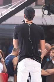 Enrique iglesias hero (jennifer love hewitt) mp4. Enrique Iglesias Hero Video Cast