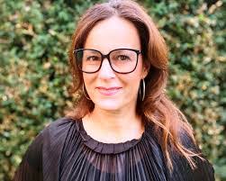 Dominique Schwarz's Instagram, Twitter & Facebook