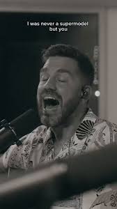 @andygrammer's video Tweet