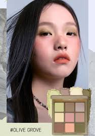 3CE X MUUT Beauty Meets Fashion 9-Colors Eyeshadow Palette T4758