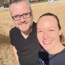 Renting with a local agency or using Airbnb/VRBO in IM?