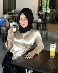 Ngintip janda cantik mulus | mandi di kali. Pin On Beauty