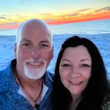 What are some recommendations for a portable phone charger for use in parks?