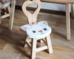 Etsy El Lugar Para Comprar Y Vender Todo Lo Que Esta Hecho A Mano In 2020 Childrens Chairs Kids Chairs Wood Stool