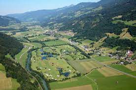 From there you can link to four other mountains and enter the famous schladming ski area. Haus Im Ennstal Wikipedia