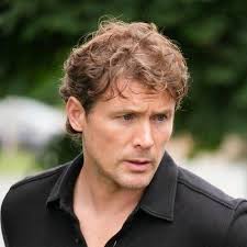 For my US friends who watch Hudson and Rex specifically