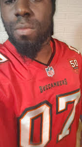 BUCS. FOOTBALL. IS. BACK.