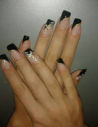 Si te gustan las uñas negras, aquí tienes una galería con impresionantes diseños de decoración de uñas para inspirarte. Elegantes Disenos Artisticos En Unas Unas De Pies Sencillas Manicura De Unas