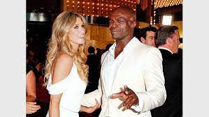 For him to step out being all flirty with someone else is a real setback for their relationship,' a source says. Seal Kusst Schon Wieder Es Ist Jury Kollegin Delta Goodrem Leute Bild De