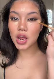 Zodiac Makeup Series: Creative Looks for Leo Sign