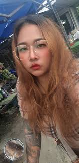 Single Mom From Germany 🇩🇪