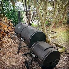 Show Us Your Texas Original Bar B Q Smokers Grills This Luling Offset Smoker From Texasdirectkiwi Is All Kinds Of Beautifu Bbq Pit Smoker Pit Offset Smoker