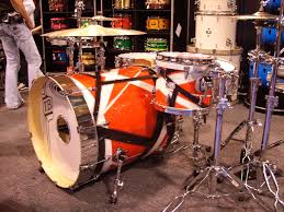 3 sick travis barker drum grooves drum lesson. Namm 2008 Blog Rhythm S Show Highlights Musicradar