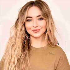 152 cm / 5 ft 0 in. Sabrina Carpenter Net Worth Bio Height Family Age Weight Wiki
