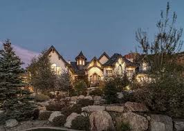3 bedroom house to rent. 20 Utterly Insane Homes Up For Sale Spotted On Zillow Gone Wild Cafemom Com