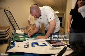 123 Glenn Chavez Photos & High Res Pictures