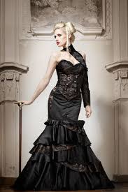 Maybe you would like to learn more about one of these? Steampunk Brautkleider Lucardis Feist Extravagante Brautmode Hochzeitsanzuge Und Ausgefallene Gehrocke